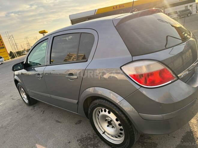 Opel Astra 2004, 248,000 km - 1.4 l - Sumqayıt