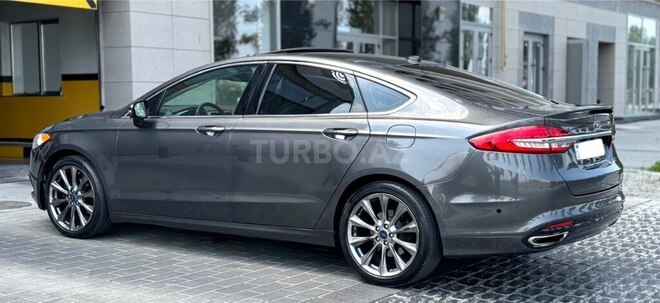 Ford Fusion (North America) 2017, 220,000 km - 2.0 l - Bakı