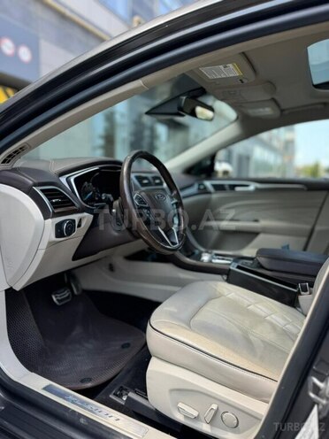 Ford Fusion (North America) 2017, 220,000 km - 2.0 l - Bakı