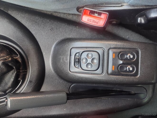 Chevrolet Niva 2005, 109,758 km - 1.7 l - Qusar