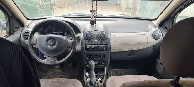 Dacia Sandero 2008, 398,500 km - 1.4 l - Bakı