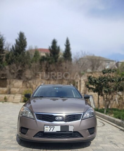 Kia Ceed 2009, 275,000 km - 1.4 л - Bakı