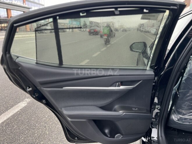 Toyota Camry-11