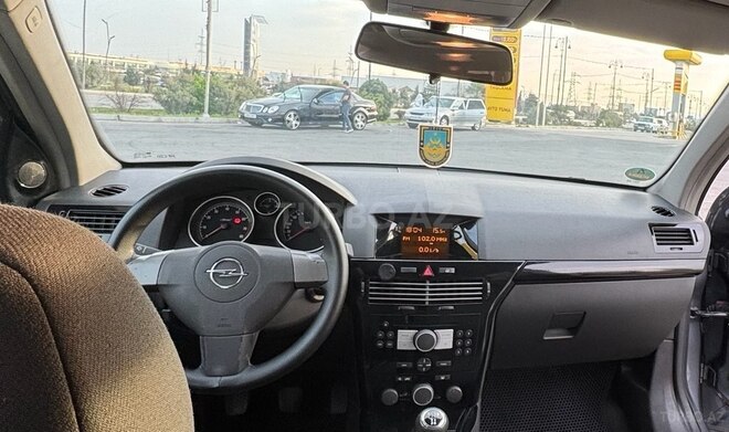 Opel Astra 2004, 248,000 km - 1.4 l - Sumqayıt
