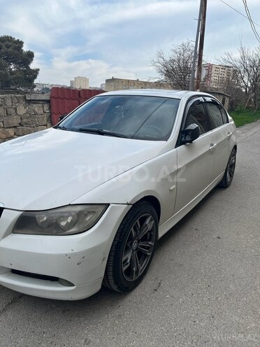 BMW 320-11