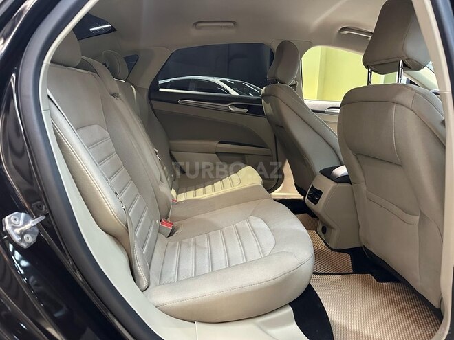 Ford Fusion (North America)-7
