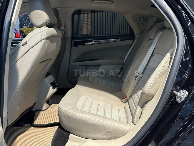Ford Fusion (North America)-12