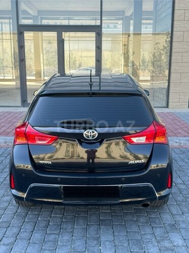 Toyota Auris 2015, 126,000 km - 1.6 l - Bakı
