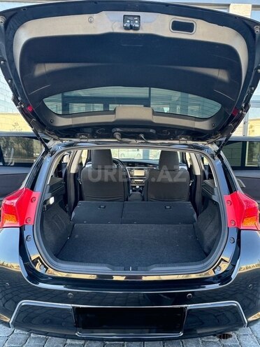 Toyota Auris 2015, 126,000 km - 1.6 l - Bakı