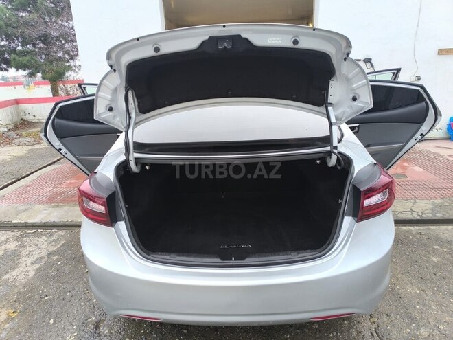 Hyundai Elantra 2011, 221,755 km - 1.8 l - Bakı