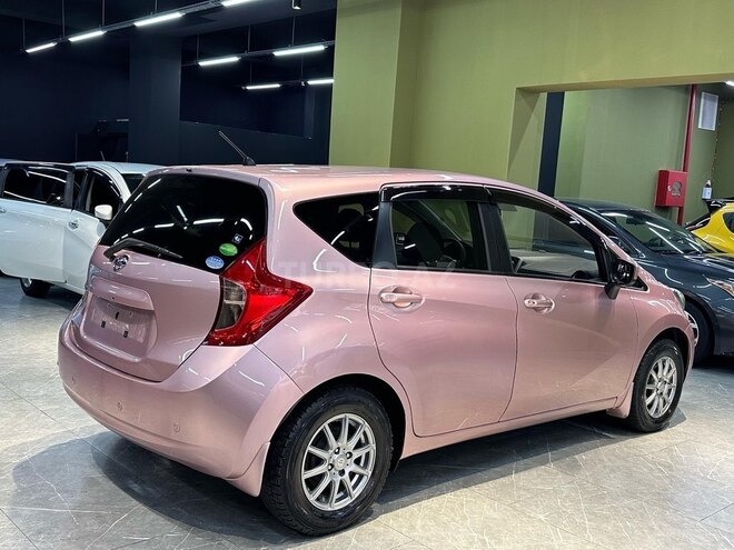 Nissan Note-2