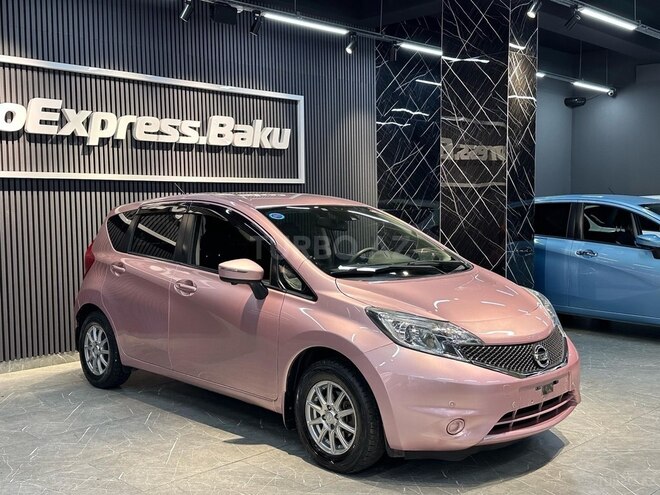 Nissan Note-5