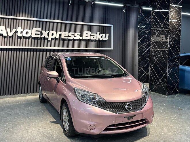 Nissan Note-8