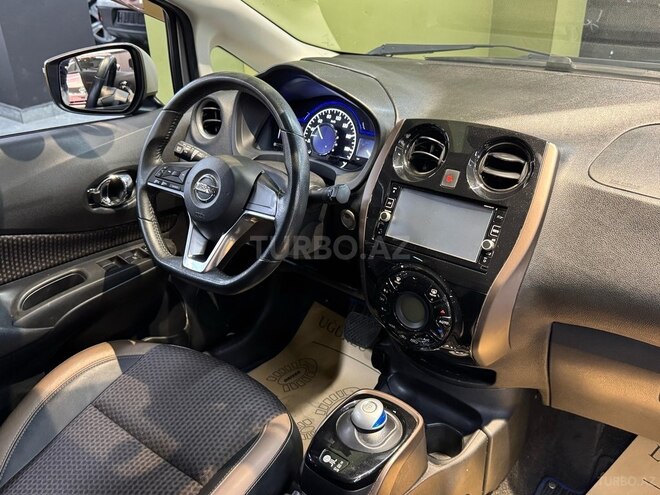 Nissan Note-4