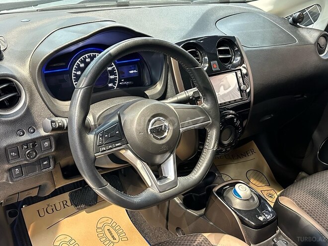Nissan Note-16