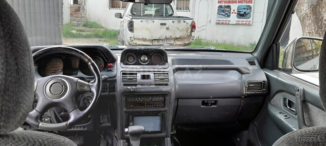 Mitsubishi Pajero 1993, 450,000 km - 2.8 л - Bakı