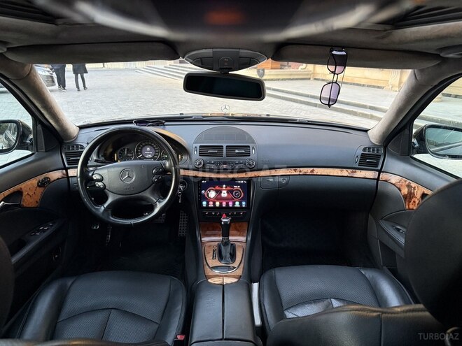 Mercedes E 350 2005, 275,000 km - 3.5 l - Sumqayıt