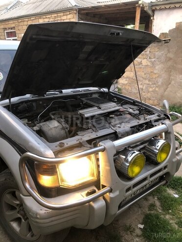 Mitsubishi Pajero 1995, 320,000 km - 2.8 l - Bakı