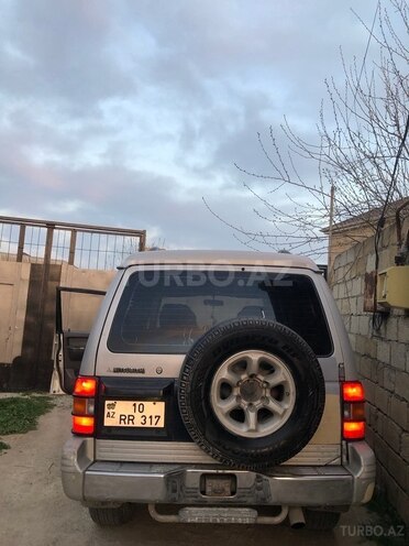 Mitsubishi Pajero 1995, 320,000 km - 2.8 l - Bakı