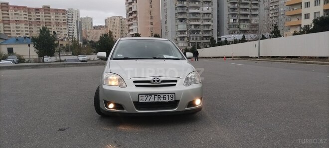 Toyota Corolla 2006, 310,000 km - 1.4 l - Bakı