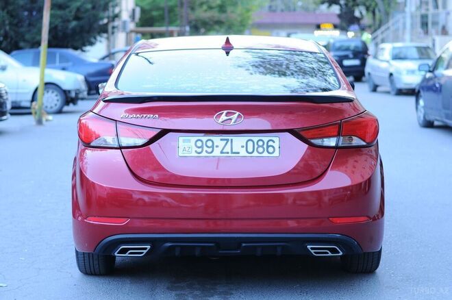 Hyundai Elantra 2014, 319,000 km - 1.8 l - Bakı