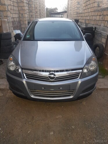 Opel Astra 2009, 540,575 km - 1.4 l - Gəncə