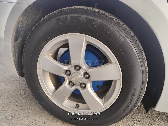Chevrolet Cruze 2015, 204,000 km - 1.4 л - Şirvan