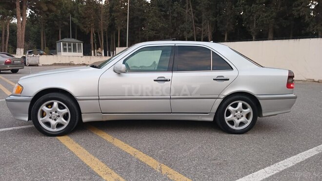Mercedes C 230 1999, 560,000 km - 2.3 л - Sumqayıt