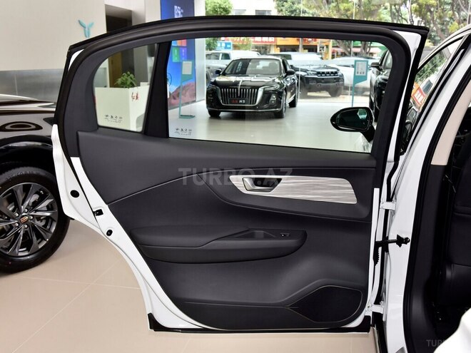 Hongqi  2025, 0 km - 0.0 л - Bakı