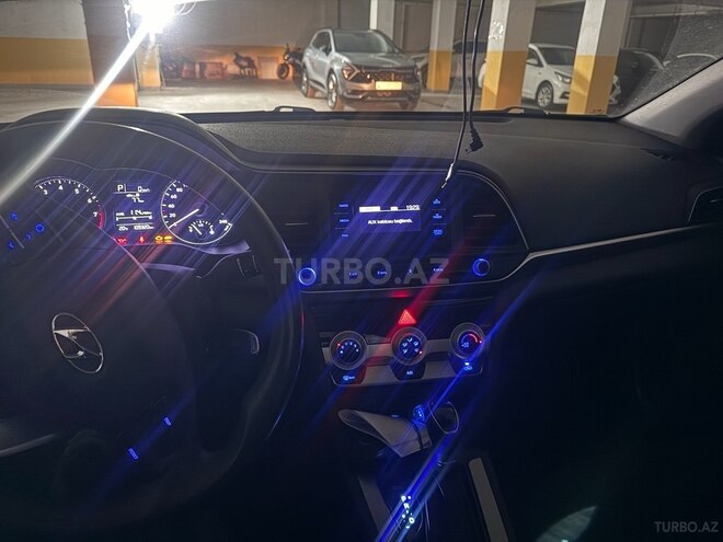 Hyundai Elantra 2020, 109,320 km - 1.6 l - Bakı