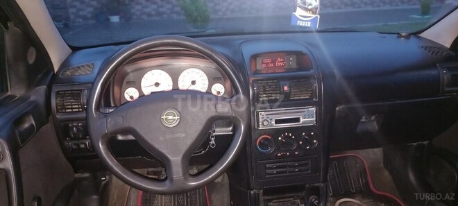 Opel Astra 1999, 244,000 km - 1.6 l - Zaqatala