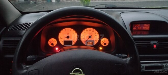 Opel Astra 1999, 244,000 km - 1.6 l - Zaqatala