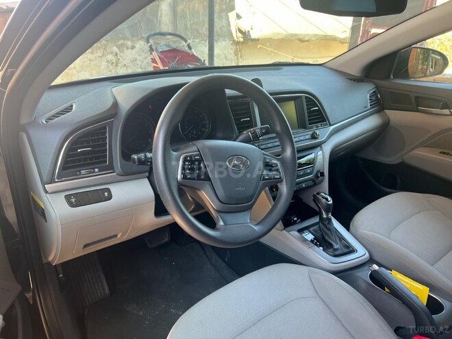 Hyundai Elantra 2016, 190,000 km - 2.0 л - Bakı
