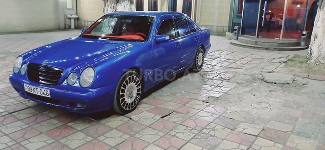 Mercedes E 220 d 2000, 520,000 km - 2.2 л - Şirvan