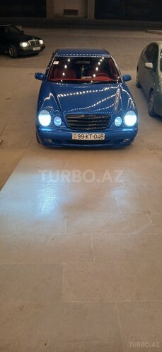 Mercedes E 220 d 2000, 520,000 km - 2.2 л - Şirvan