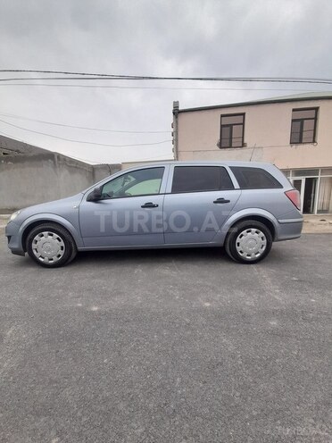 Opel Astra 2009, 540,575 km - 1.4 l - Gəncə