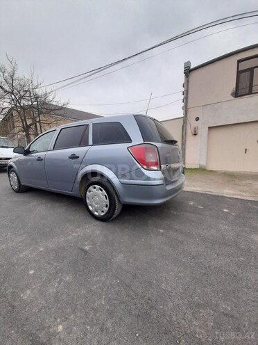 Opel Astra 2009, 540,575 km - 1.4 l - Gəncə