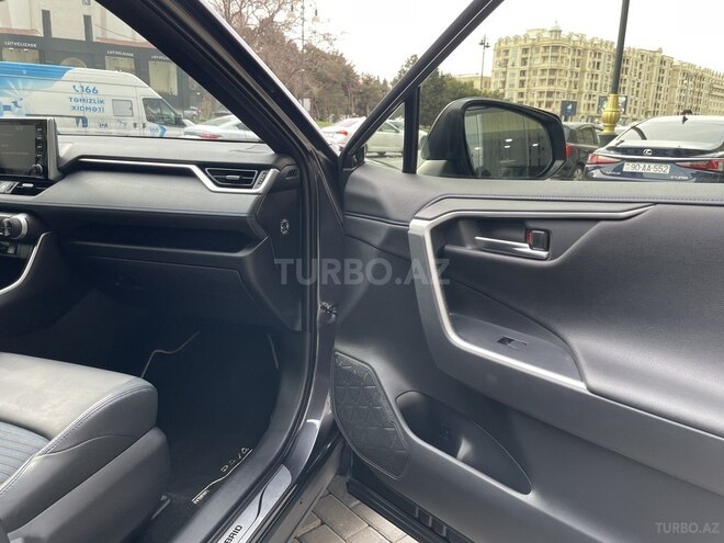 Toyota RAV4 2021, 55,000 km - 2.5 l - Bakı