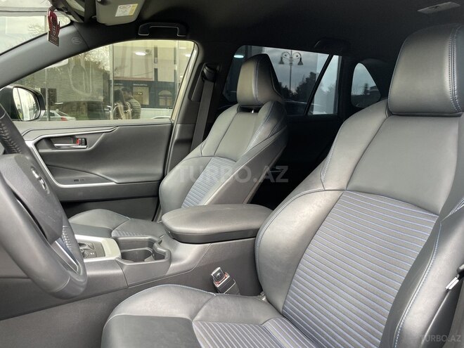 Toyota RAV4 2021, 55,000 km - 2.5 l - Bakı