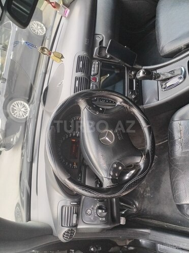 Mercedes C 240 2000, 248,000 km - 2.4 l - Bakı