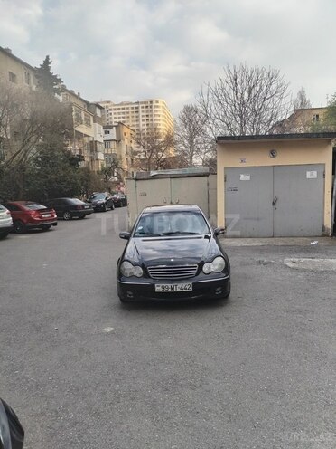 Mercedes C 240 2000, 248,000 km - 2.4 l - Bakı