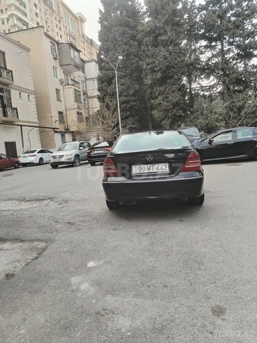Mercedes C 240 2000, 248,000 km - 2.4 l - Bakı