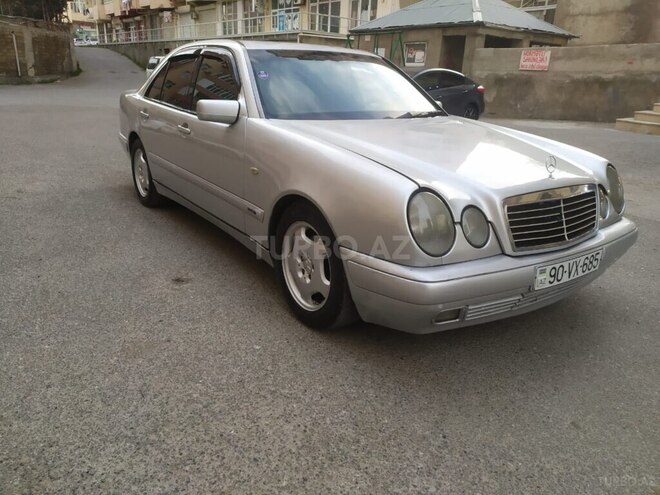 Mercedes E 220 d 1998, 256,333 km - 2.2 л - Bakı