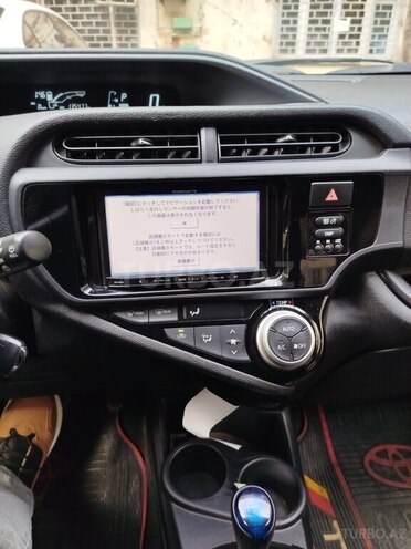 Toyota Aqua 2017, 130,000 km - 1.5 l - Bakı