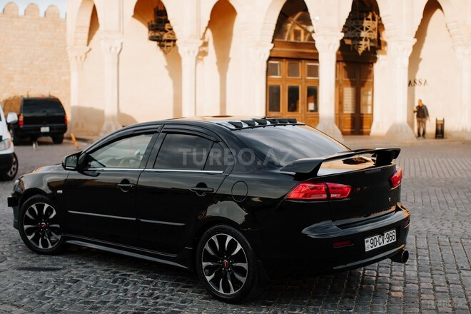 Mitsubishi Lancer 2008, 320,000 km - 2.0 l - Bakı