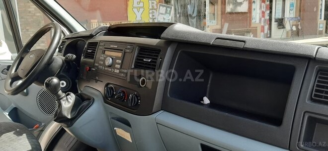 Ford Transit 2010, 215,000 km - 2.4 л - Bakı