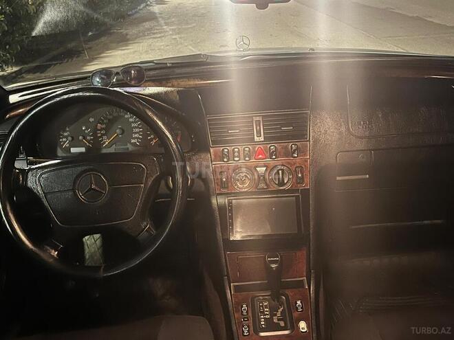 Mercedes C 240 1997, 393,000 km - 2.4 л - Bakı