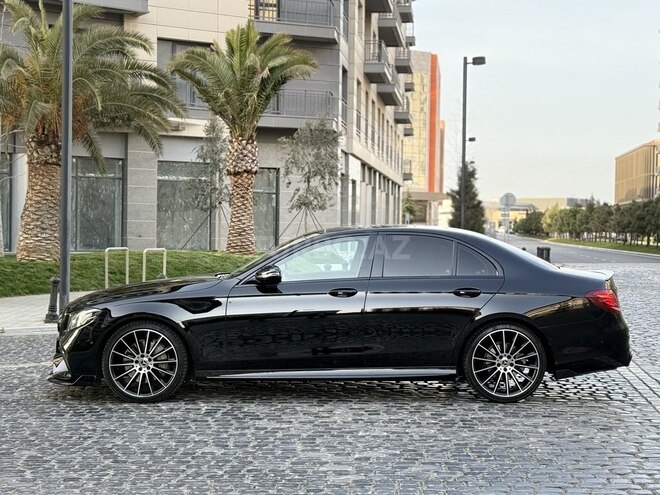 Mercedes E 300 2018, 143,000 km - 2.0 л - Bakı
