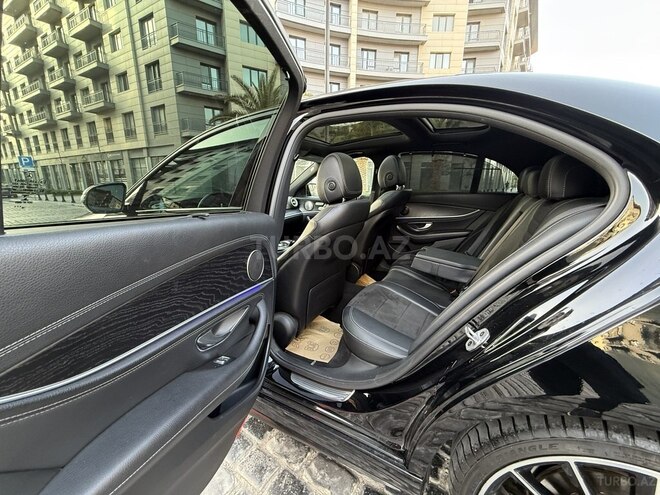 Mercedes E 300 2018, 143,000 km - 2.0 л - Bakı