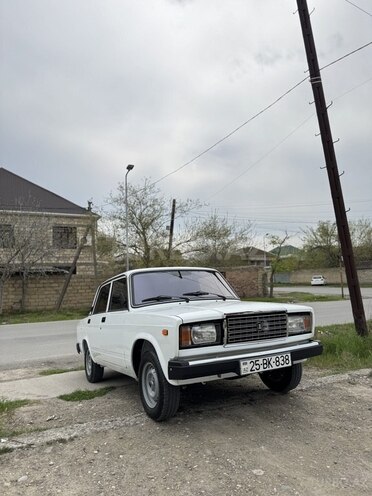 LADA (VAZ) 2107 2010, 90,000 km - 1.6 l - Yevlax